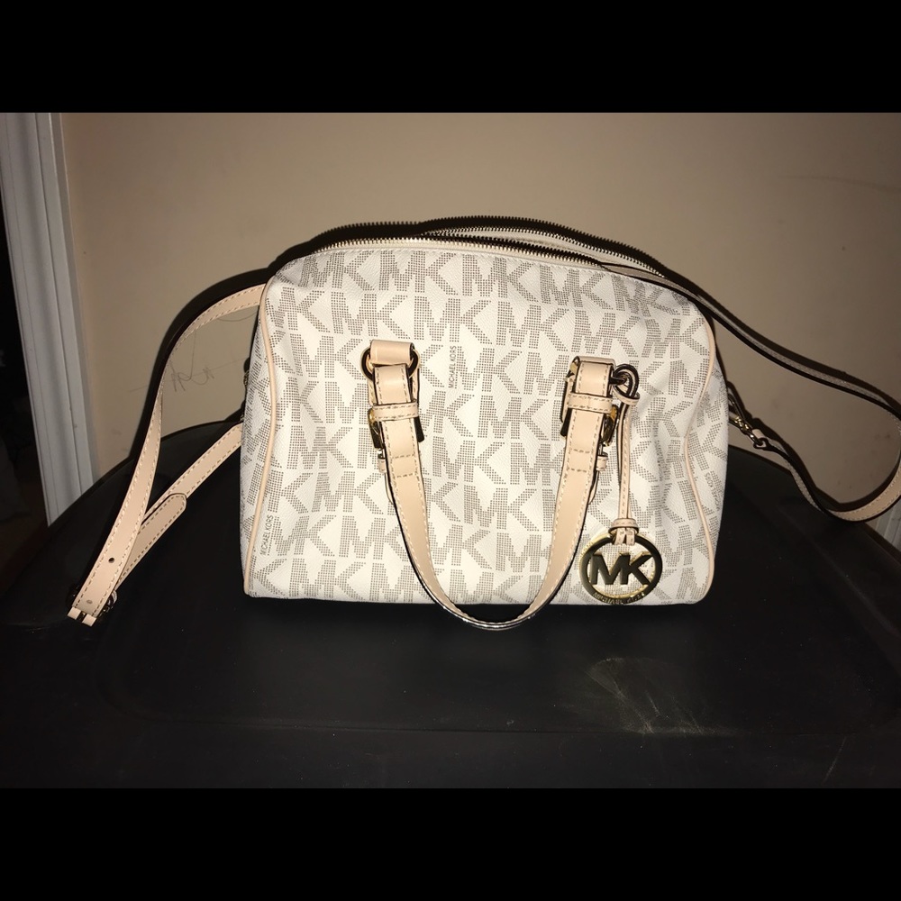 Cream Michael Kors